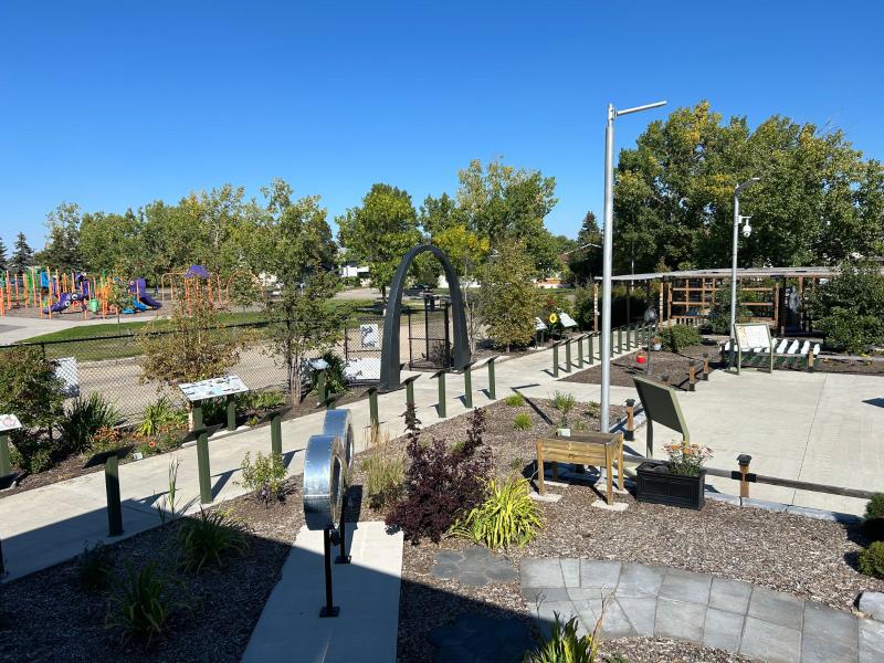 Veterans Memorial Gardens, Salles de réception, Grande Prairie, AB, photo 2