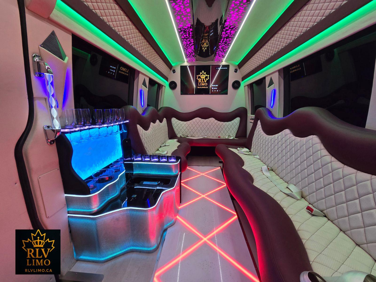 RLV Limo, Transportation, Toronto / GTA / Niagara, ON, photo 1