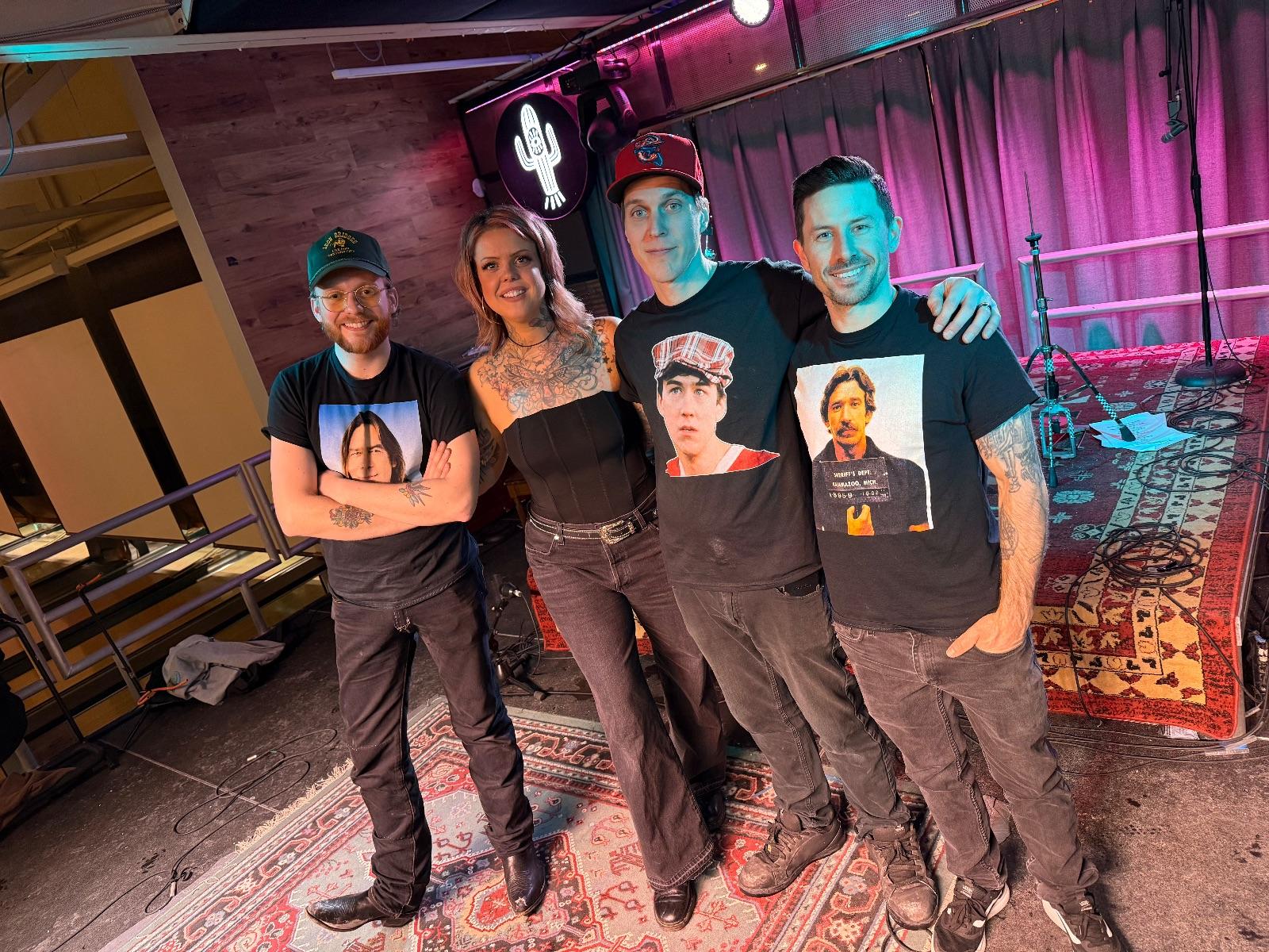 Aimee and The Allens, Musique et animation, London, ON, photo 1